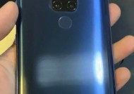 拆卸老式华为手机后盖的正确步骤是什么？