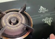 老式燃气灶起火原因及防范措施（探究老式燃气灶起火的原因）