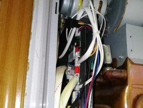 热水器漏气不点火，应该怎么办（解决热水器漏气问题的有效方法）