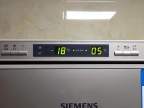 冰柜里的异响如何处理（解决冰柜内部发出的奇怪声音的有效方法）
