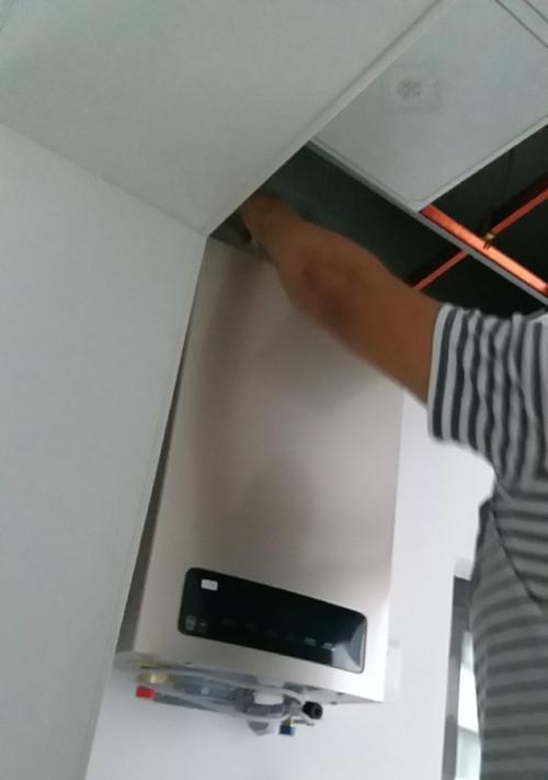 热水器点火问题解决方法（应对热水器点火问题的实用技巧）  第1张